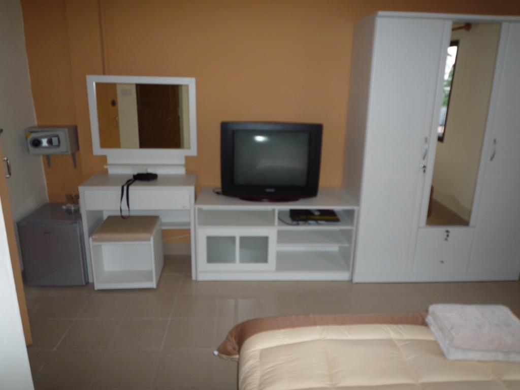 Marina Inn Pattaja Szoba fotó