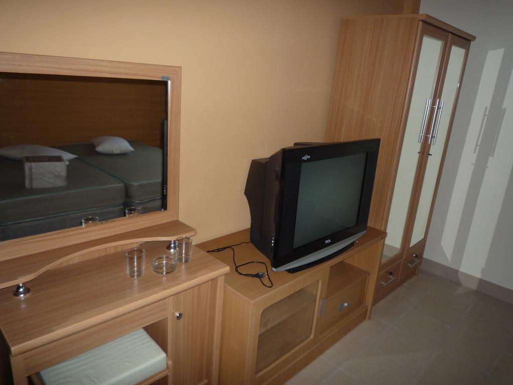 Marina Inn Pattaja Szoba fotó